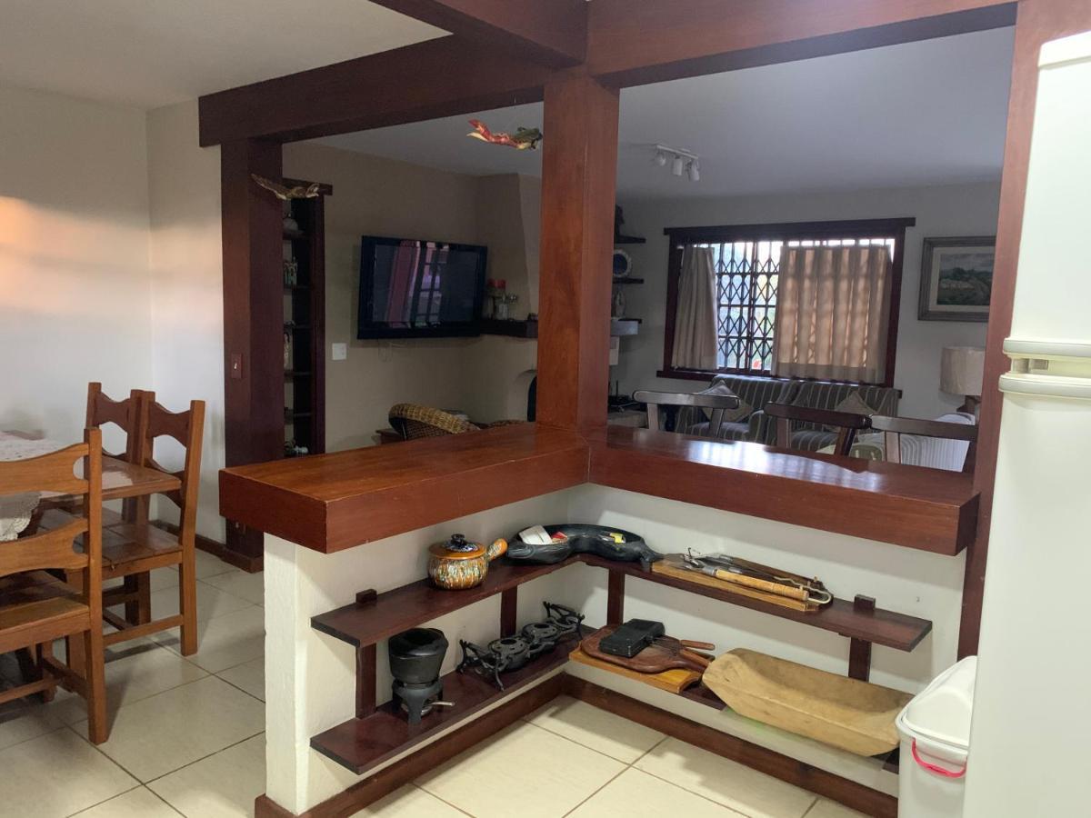 Linda Casa! Aconchegante E Com Otima Localizacao Villa Campos do Jordão Eksteriør billede