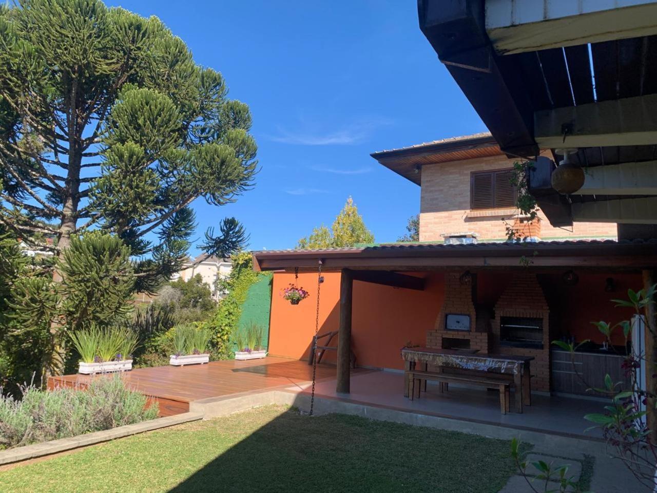 Linda Casa! Aconchegante E Com Otima Localizacao Villa Campos do Jordão Eksteriør billede